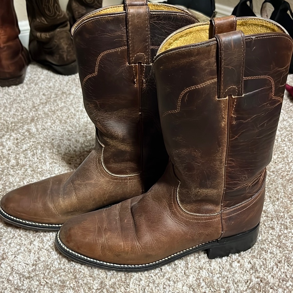 Tony Lama cowboy boots